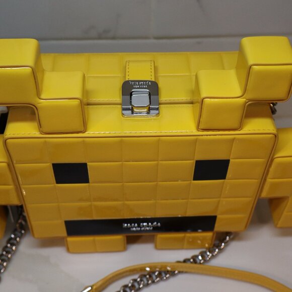 NWT Space Invaders 👾 Kate Spade New York Patent 3d Alien Crossbody NWT👾👾👾👾 - Picture 3 of 12